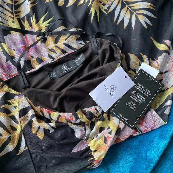NWT Volcom Skater Dress - Picture 4 of 5